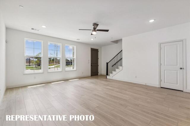 1037 Splitrock, Drive Allen, TX photo 3