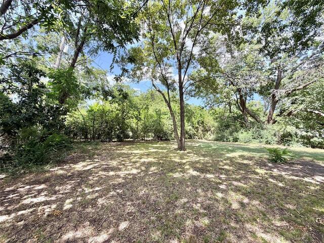 1812 Carlton, Street Denton, TX photo 23