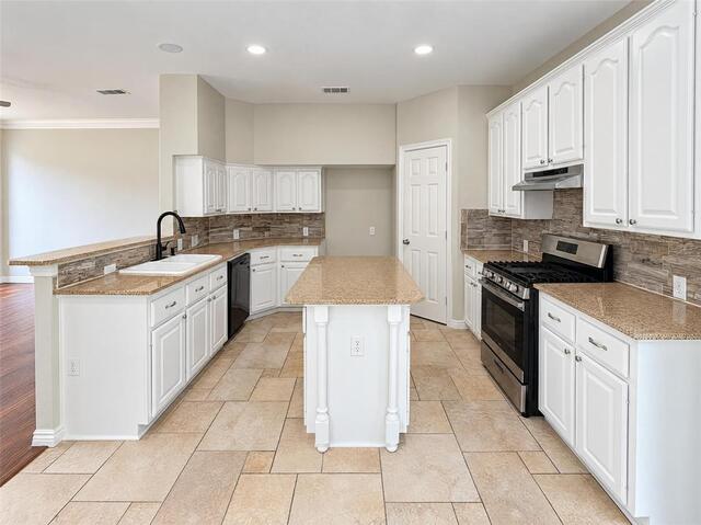 1017 Laurel Oak Drive, Flower Mound, TX photo 2