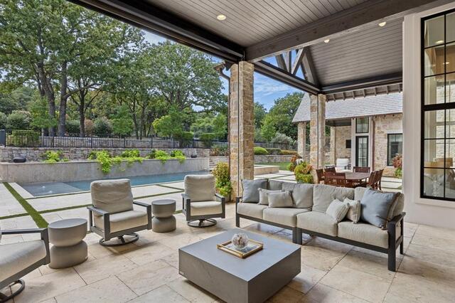 2001 Brazos, Court Westlake, TX photo 28
