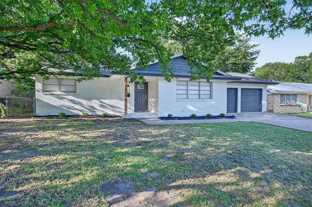 7516 S College Circle, North Richland Hills, TX image