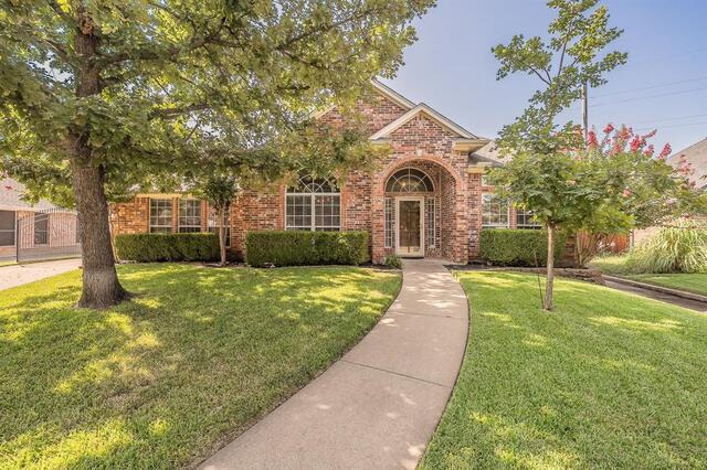 8152 Vine Wood Drive, North Richland Hills, TX image