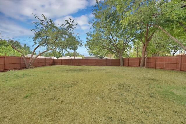 1440 Francis, Lane Plano, TX photo 25