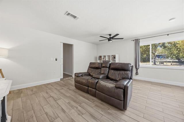 2810 Wild Valley Drive, Little Elm, TX photo 15