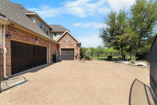 2109 Boulder, Court Southlake, TX photo 2