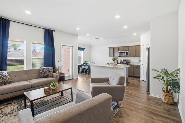 409 Wilson, Way Denton, TX photo 6