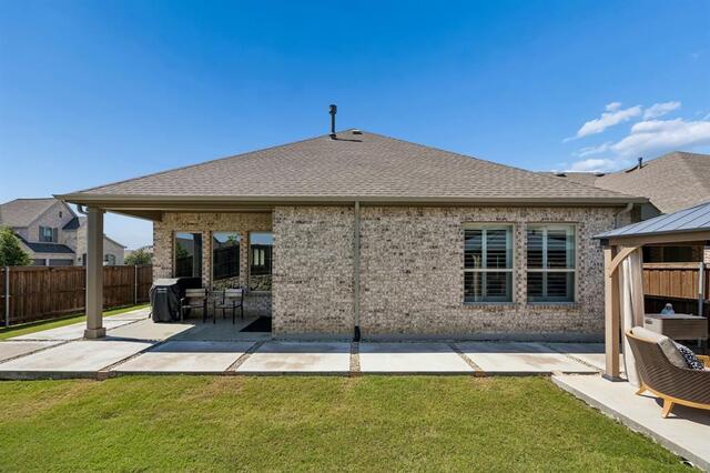360 Foxthorne Way, Little Elm, TX photo 28