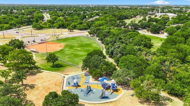 1636 Fuqua Drive, Flower Mound, TX photo 37