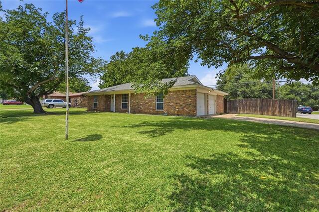 837 Springdale Road, Bedford, TX image