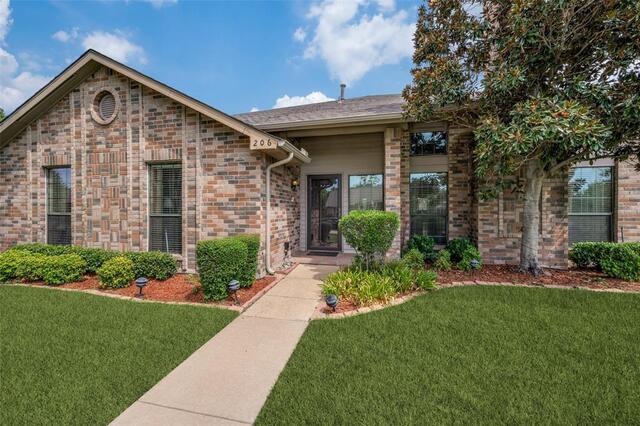 206 Carolina, Court Coppell, TX photo 3