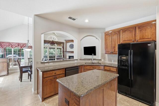 7608 Hinkley Oak, Drive Denton, TX photo 15