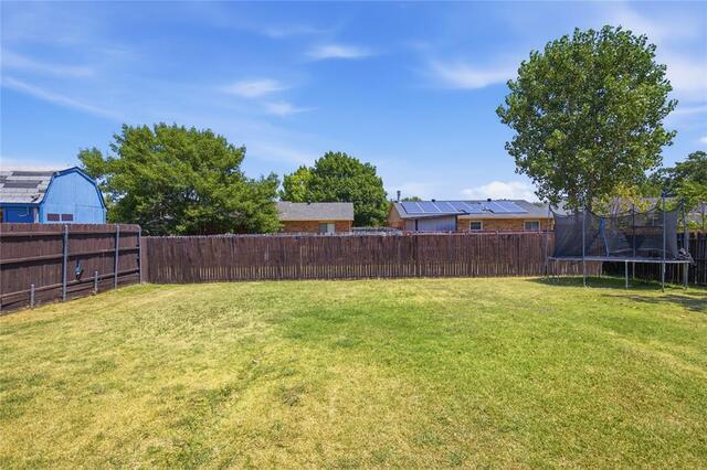5661 Pearce Street, The Colony, TX photo 26