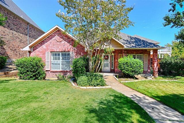 1229 Jeanette, Way Carrollton, TX photo 2