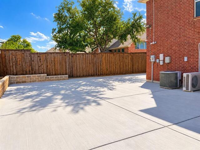 3832 Leon, Drive Carrollton, TX photo 33