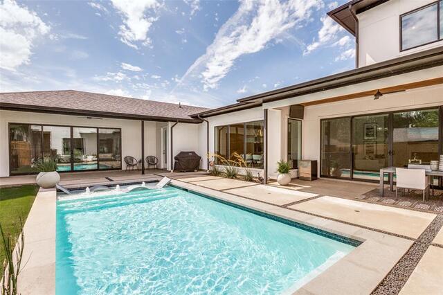 9915 Hurley Way, Dallas, TX image