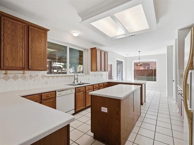 3804 Creek Hollow Way, The Colony, TX photo 17