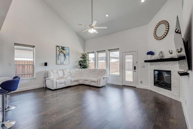 1721 Canals Drive, Little Elm, TX photo 22