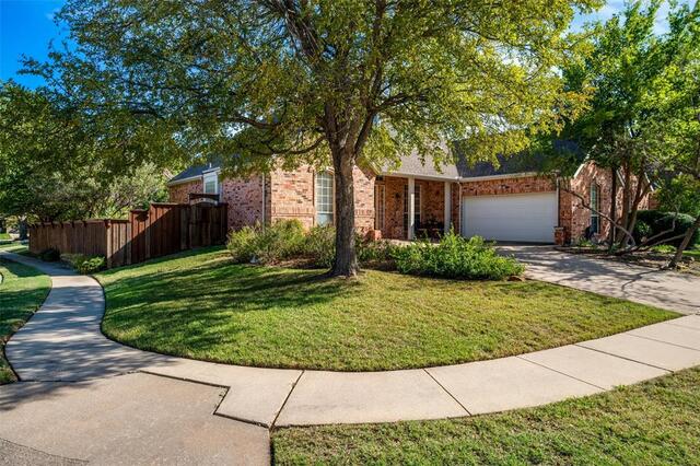 701 Crabapple, Way McKinney, TX photo 2