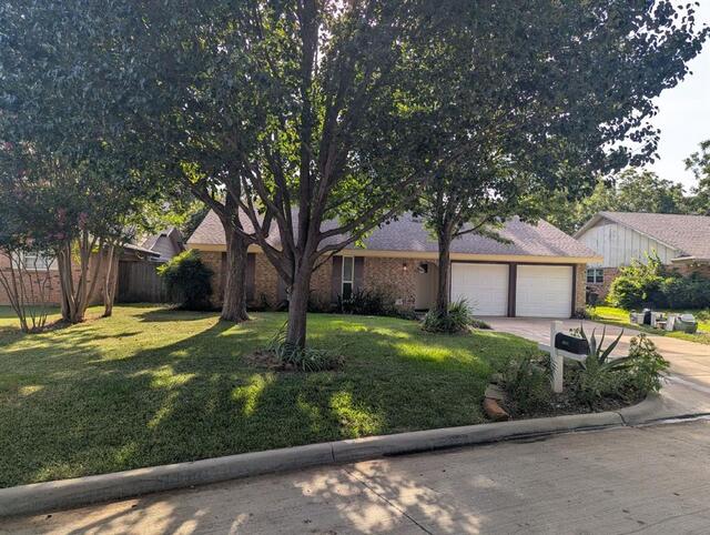 2908 Ashbury Drive, Arlington, TX image