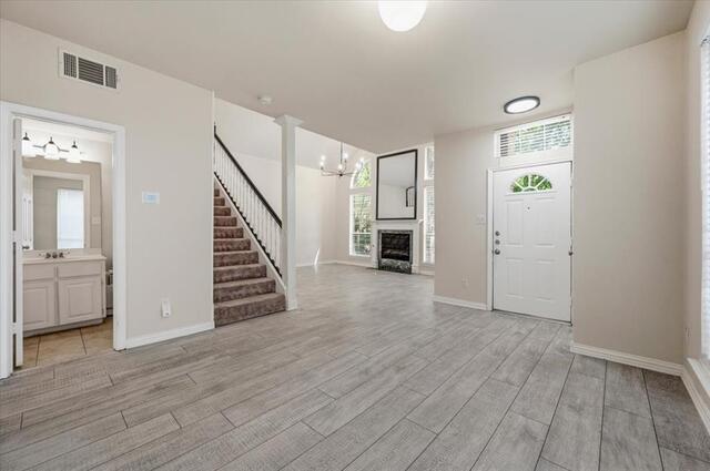 2203 Meadowstone, Drive Carrollton, TX photo 9