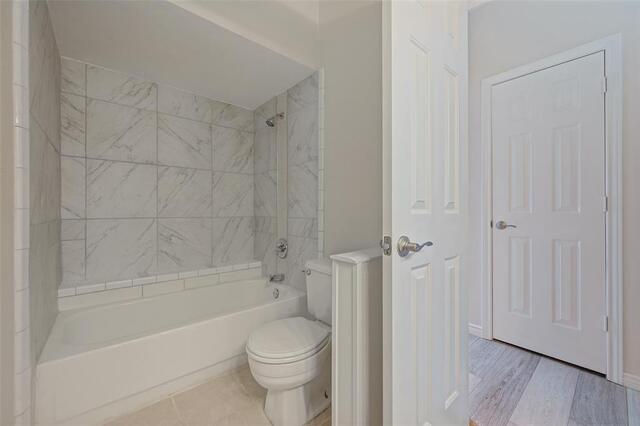 1404 Chesterfield, Drive Carrollton, TX photo 27