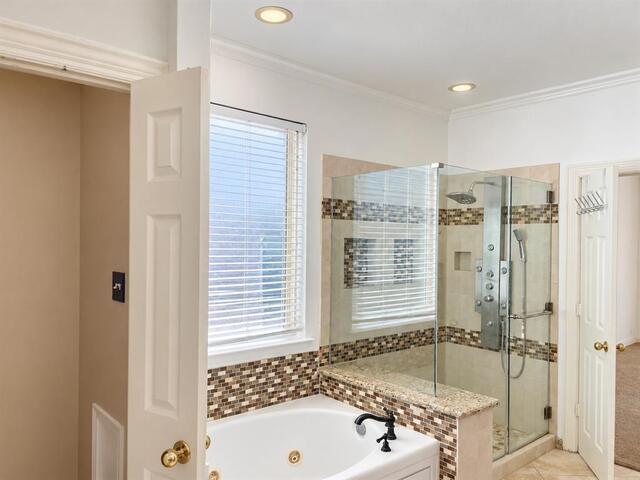 3832 Leon, Drive Carrollton, TX photo 15