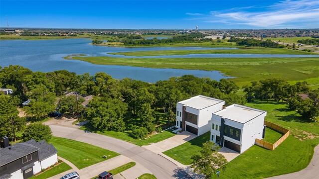 4581 N Shore Drive, The Colony, TX photo 2
