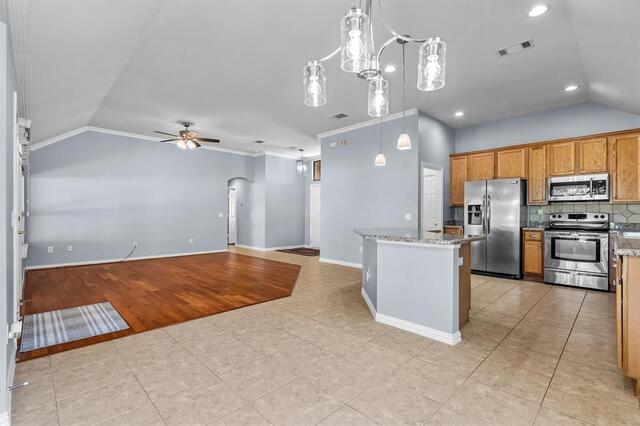 9409 Perimeter, Street Denton, TX photo 8