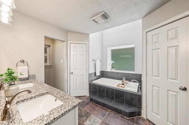 901 Pioneer Circle, W Argyle, TX photo 19