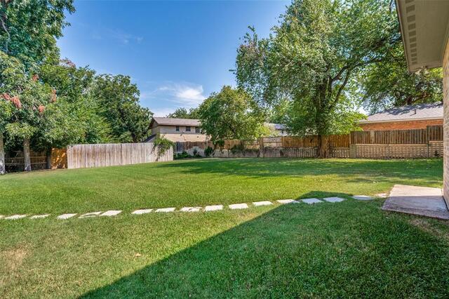 1515 Francis, Street Carrollton, TX photo 25