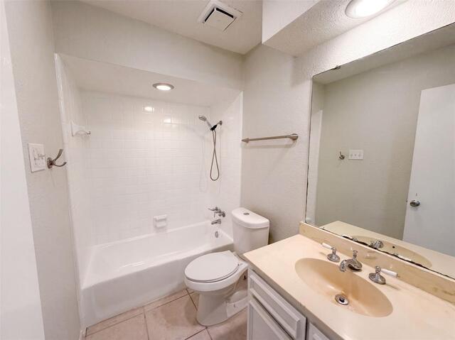 742 Hummingbird, Circle Lewisville, TX photo 26