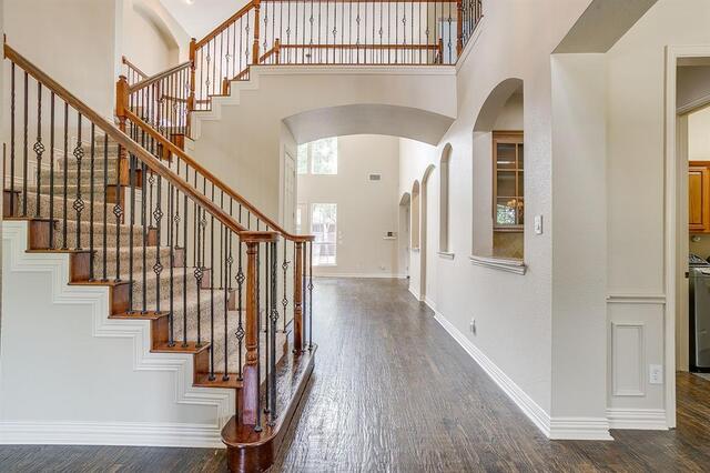 6898 Valley Brook, Drive Frisco, TX photo 9