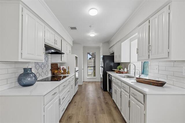2051 Robin Hill, Lane Carrollton, TX photo 9
