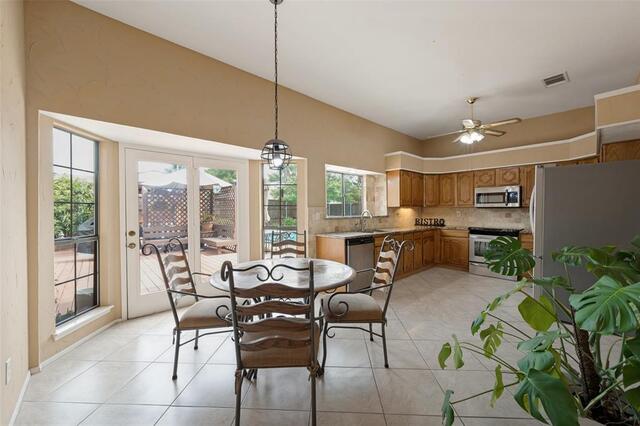 206 Carolina, Court Coppell, TX photo 18