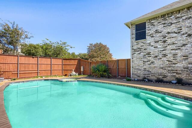 3812 Red Oak Trail, The Colony, TX photo 26