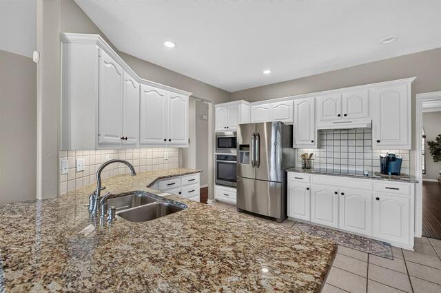 2039 Camelot, Drive Lewisville, TX photo 10