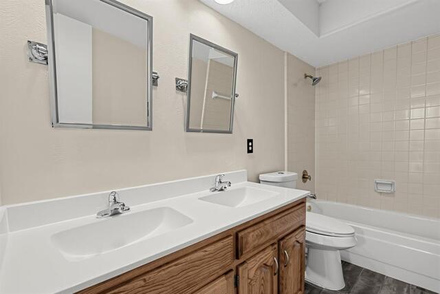 2120, Springwood Carrollton, TX photo 18