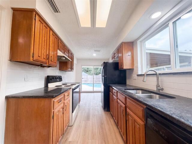 1845 Santa, Fe Lewisville, TX photo 10