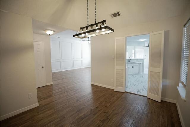 3007 Pacifica, Street Carrollton, TX photo 6