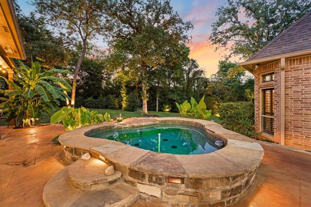 3056 Loch Meadow, Court Southlake, TX photo 9