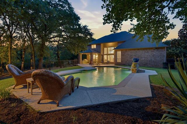 2104 Beachview Drive, Flower Mound, TX photo 32