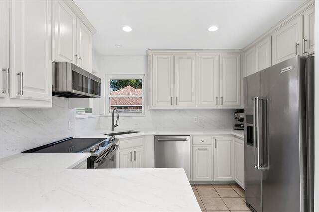 332 College Street, S Keller, TX photo 3