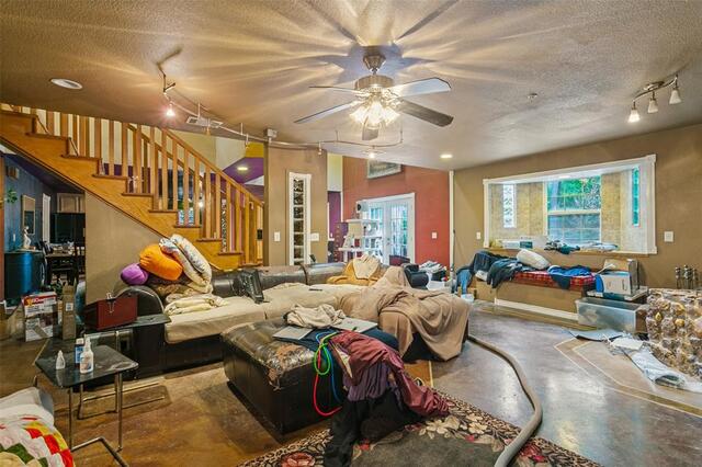 2900 Robinson, Road Denton, TX photo 13