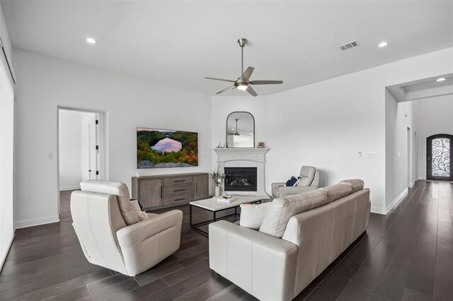1212 Heritage West Court, Flower Mound, TX photo 11