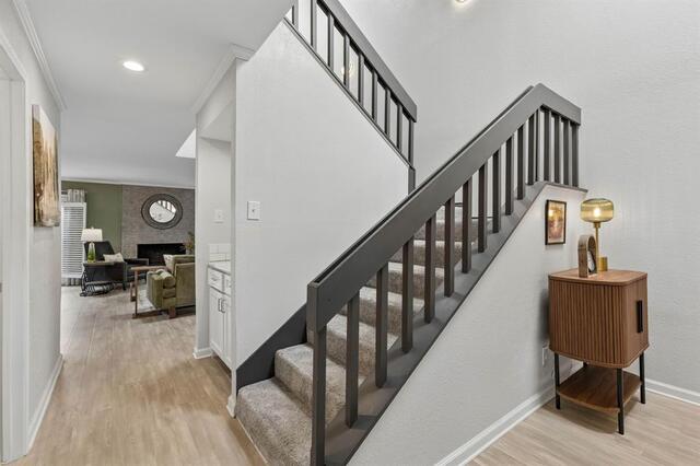 2103 Country Villa, Drive Carrollton, TX photo 6