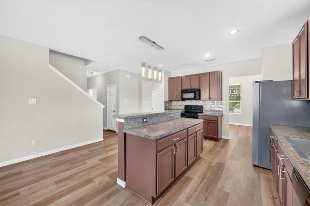1516 Abby Creek Drive, Little Elm, TX photo 11