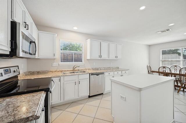 2000 Waterview Drive, Little Elm, TX photo 10