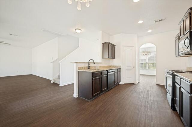 4605 Shy Creek, Lane Denton, TX photo 8