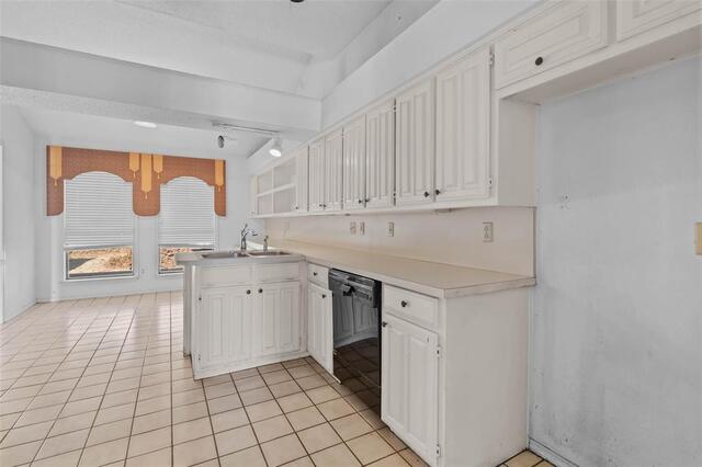 2703 Devonshire, Drive Carrollton, TX photo 14