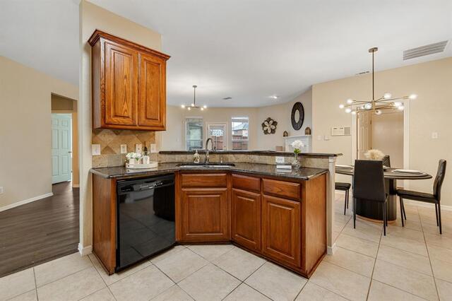 3152 Delaford, Drive Carrollton, TX photo 14